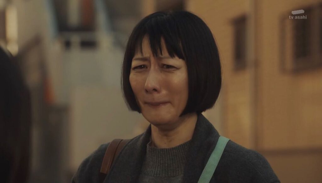 鳥居みゆき(シッコウ!!〜犬と私と執行官〜)