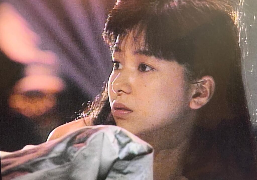 山口智子（もう誰も愛さない）