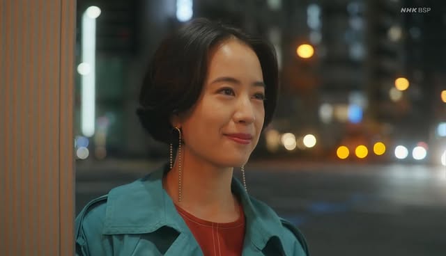 石橋静河（見失った表情）