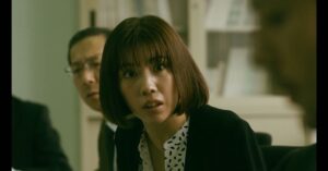 仲里依紗(イアリー 見えない顔)