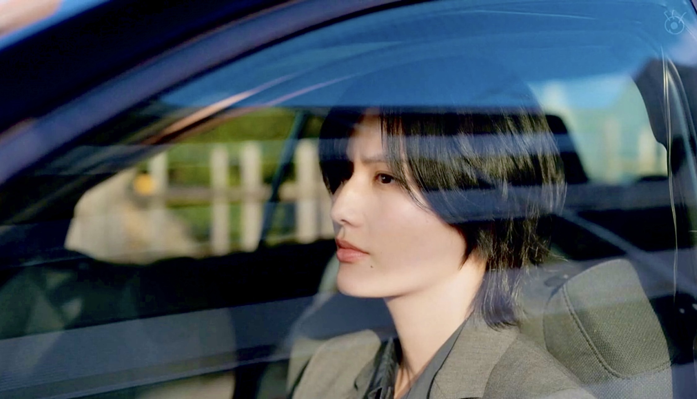 橋本愛（夫婦別姓刑事）