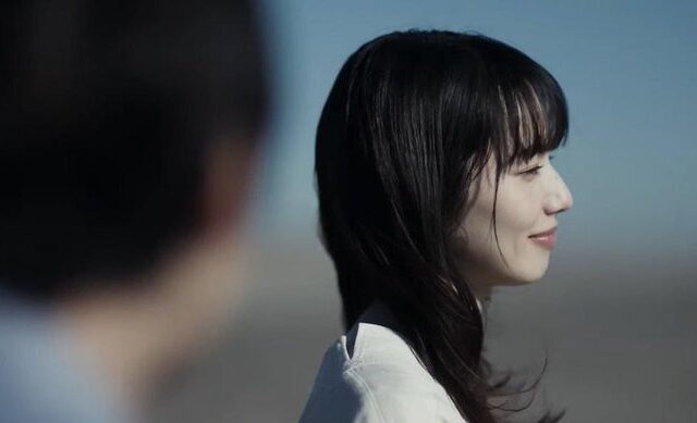 小松菜奈（8番出口）