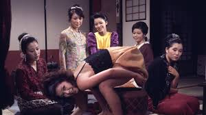 股火鉢のシーン