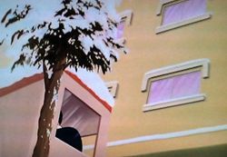 伴はマンションの前の電話ボックスからかけているのだった。