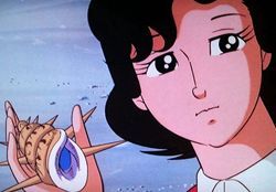 私の耳は貝の殻 海の響きを懐かしむ