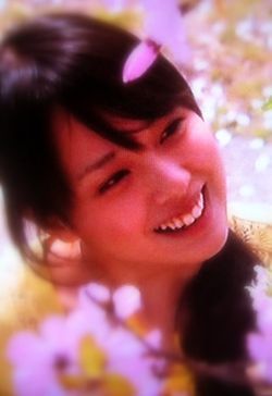 戸田恵梨香（世にも奇妙な物語「これ……見て……」）