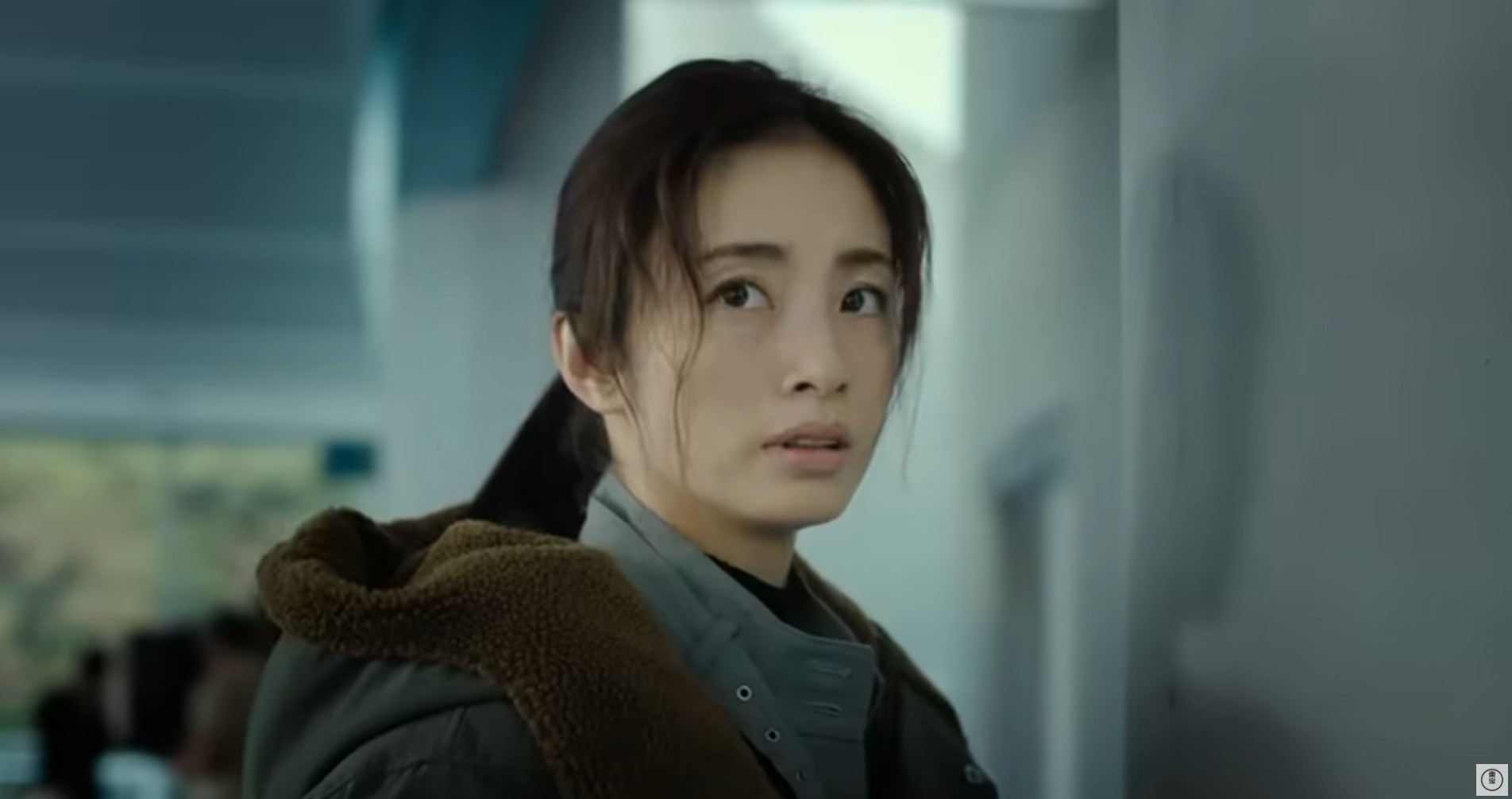 上戸彩（沈黙の艦隊 北極海大海戦）